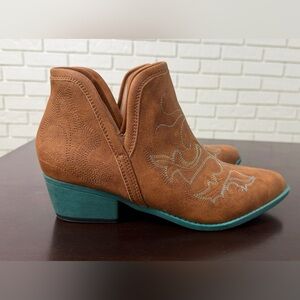 Jolimall Western Ankle Booties Brown w/ Turquoise Heel | Women’s Size 10